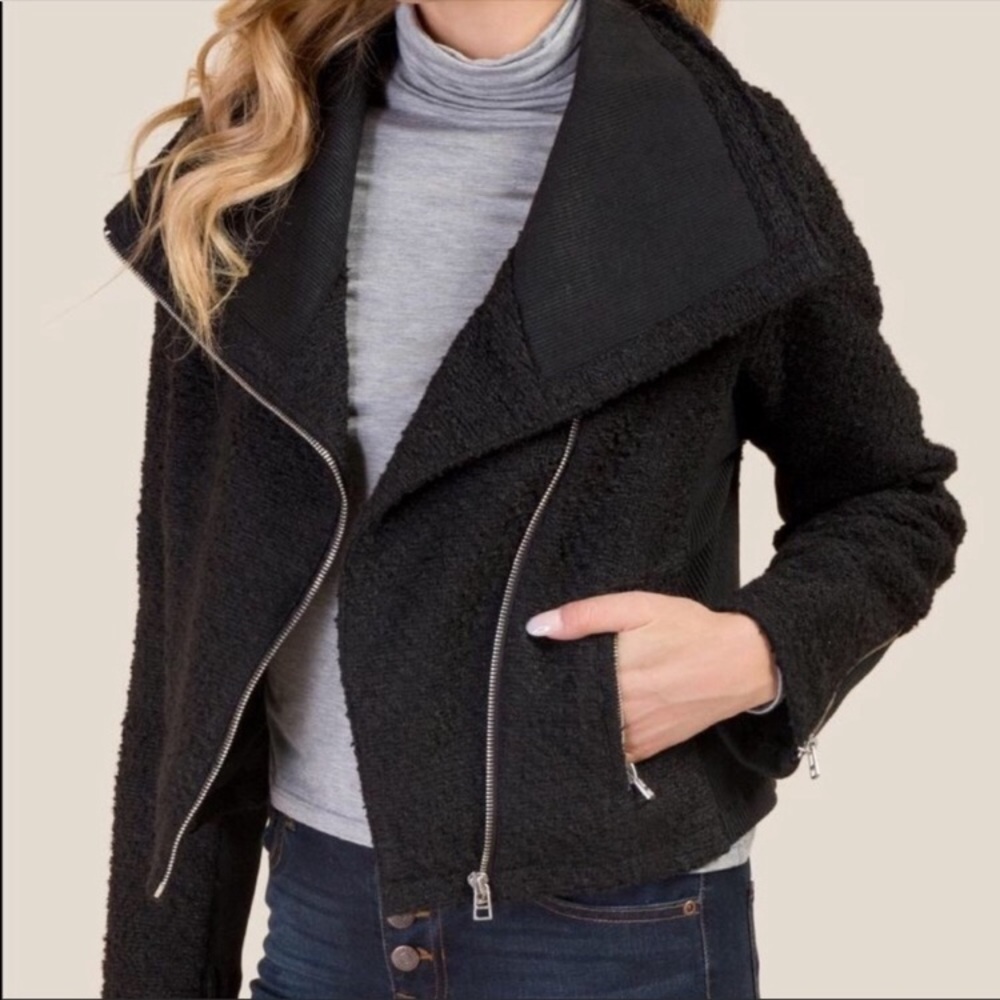 NEW Miami Francesca’s Black Boucle Cropped Moto Jacket Size medium Silver